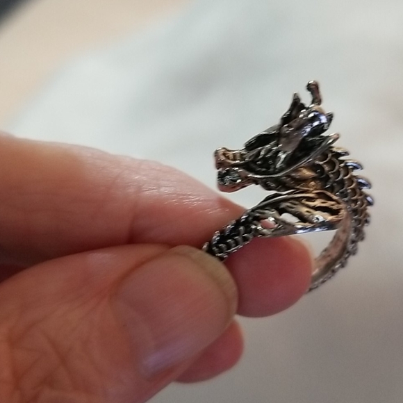 Ring - Picture 2 of 2